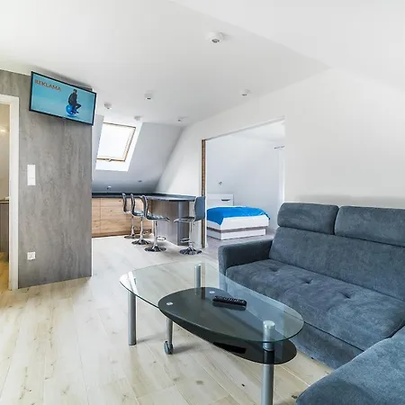 Quarto em Acomodações Particulares Wiktor - Ostrowo - 700m Od Plazy